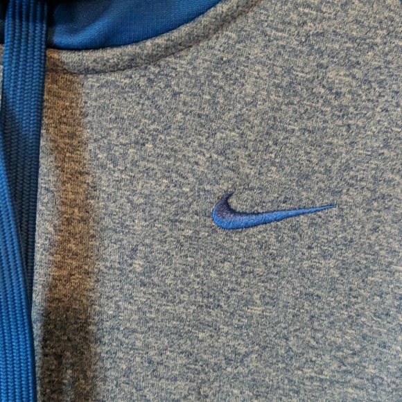 NIKE Therma-fit Hoodie - Picture 3 of 5